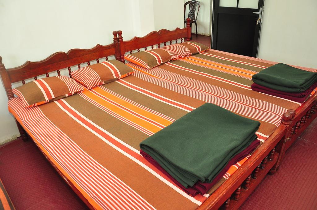 Akiko Rest Hotel Нувара Елия Екстериор снимка